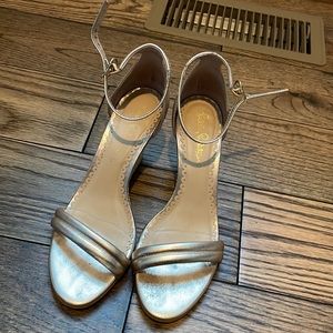 Lily Pulitzer Gold Wedge Heel Size 7
